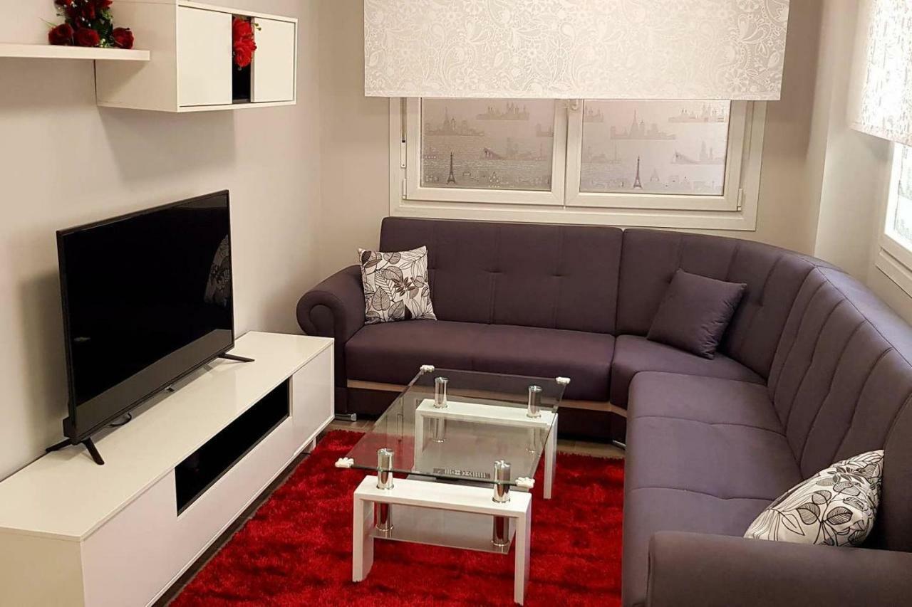Laia Home Garaje Y Wifi Barakaldo Exteriér fotografie