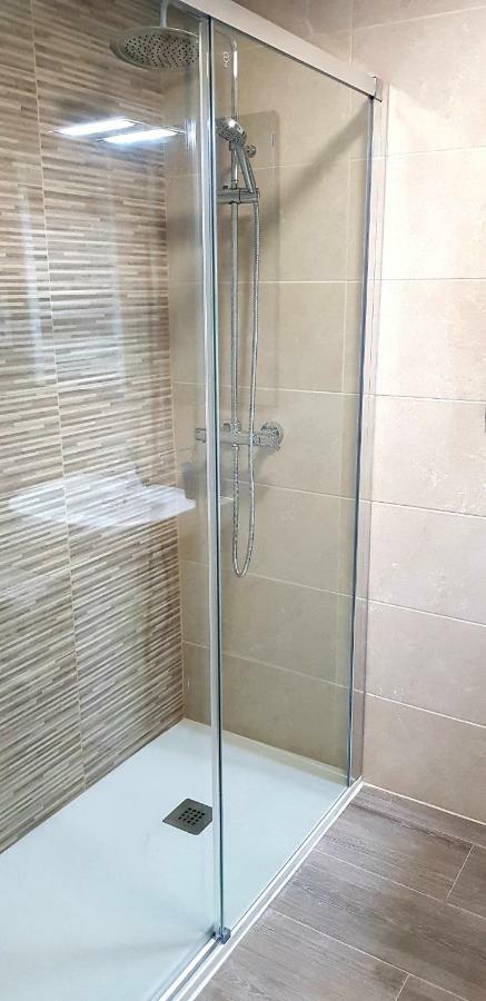 Laia Home Garaje Y Wifi Barakaldo Exteriér fotografie